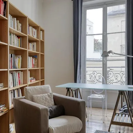 Appartamento Spacious Typical Parisian Flat - Le Marais *